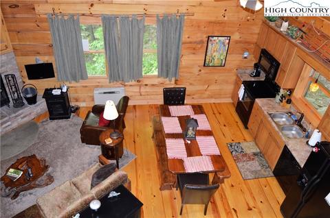119 Woodland Rd, Beech Mountain, NC 28604 photo 13