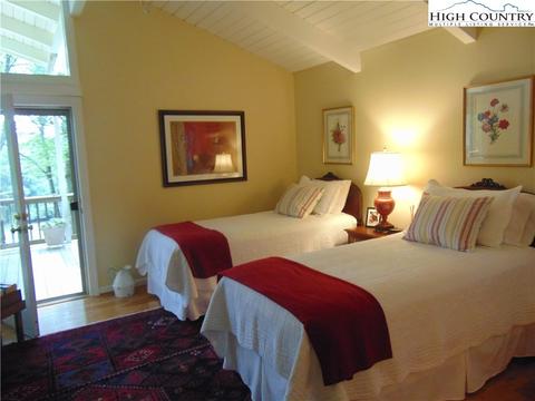 235 Deer Run, Roaring Gap, NC 28668 photo 13