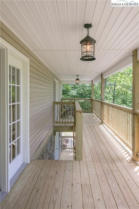 173 Moonlight Trl, Seven Devils, NC 28604 photo 12