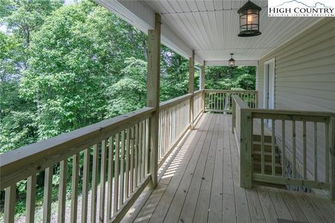 173 Moonlight Trl, Seven Devils, NC 28604 photo 11
