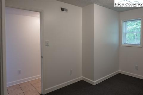 173 Moonlight Trl, Seven Devils, NC 28604 photo 32