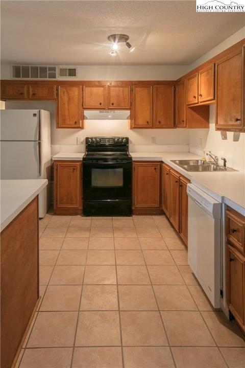 173 Moonlight Trl, Seven Devils, NC 28604 photo 27