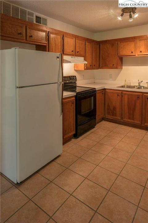 173 Moonlight Trl, Seven Devils, NC 28604 photo 28