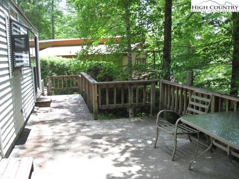 20 Jack Pine Loop, Newland, NC 28657 photo 10