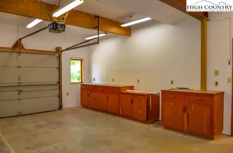 314 Ira Powers Rd, Lansing, NC 28643 photo 33