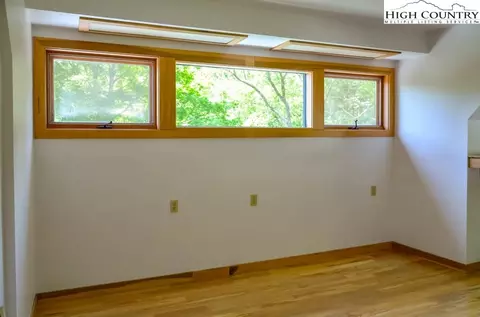 314 Ira Powers Rd, Lansing, NC 28643 photo 28
