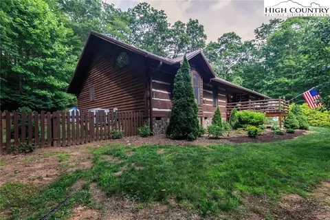 124 Tracy Rd, Todd, NC 28684 photo 4