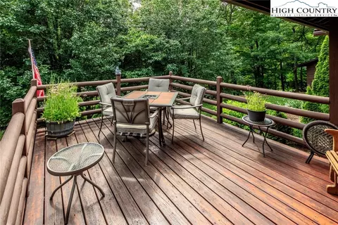 124 Tracy Rd, Todd, NC 28684 photo 3