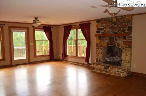 810 Fraser Rd, Sparta, NC 28675 photo 14