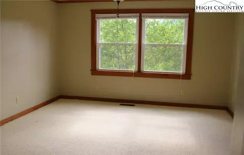 810 Fraser Rd, Sparta, NC 28675 photo 17