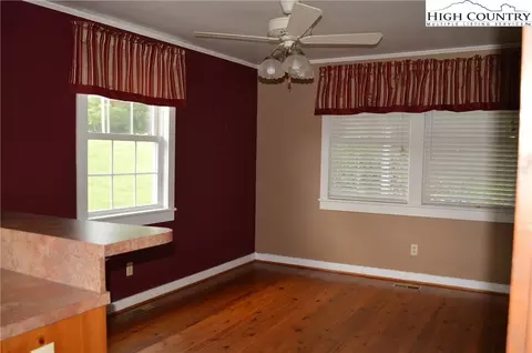 810 Fraser Rd, Sparta, NC 28675 photo 11