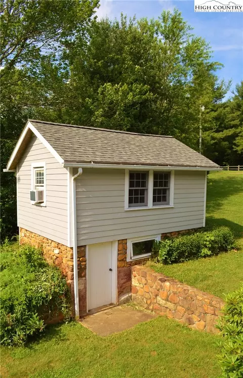 810 Fraser Rd, Sparta, NC 28675 photo 30