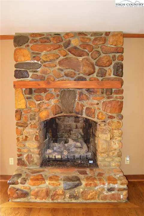 810 Fraser Rd, Sparta, NC 28675 photo 15