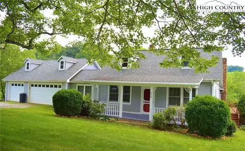 810 Fraser Rd, Sparta, NC 28675 photo 1