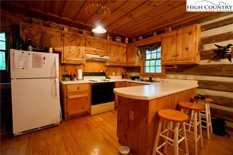 279 Quiet Pl, Todd, NC 28684 photo 9