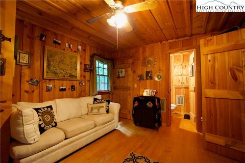279 Quiet Pl, Todd, NC 28684 photo 6