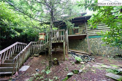 279 Quiet Pl, Todd, NC 28684 photo 1