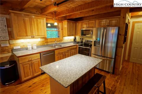 299 Streamside Ln, Seven Devils, NC 28604 photo 15
