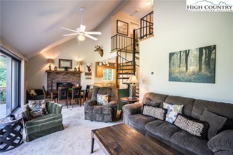 741 Wildcat Rdg, Deep Gap, NC 28618 photo 17