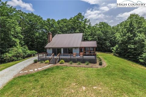 741 Wildcat Rdg, Deep Gap, NC 28618 photo 1