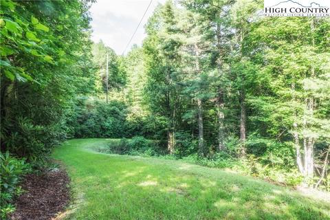 741 Wildcat Rdg, Deep Gap, NC 28618 photo 9
