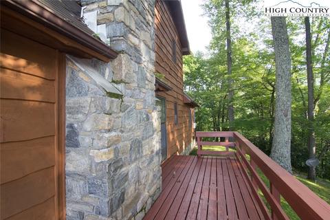 623 Memory Ln, Deep Gap, NC 28618 photo 11