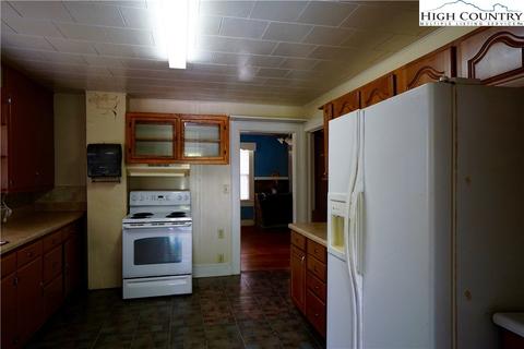 5984 Old 421 S Hwy, Deep Gap, NC 28618 photo 15