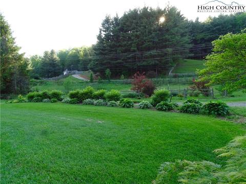 5984 Old 421 S Hwy, Deep Gap, NC 28618 photo 3