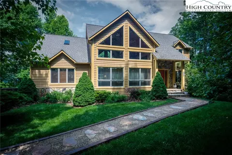 204 Belmont Dr, Boone, NC 28607 photo 1