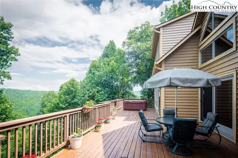 204 Belmont Dr, Boone, NC 28607 photo 9