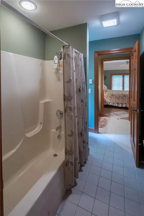 204 Belmont Dr, Boone, NC 28607 photo 18