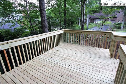 166 Arbor Ln, Boone, NC 28607 photo 4