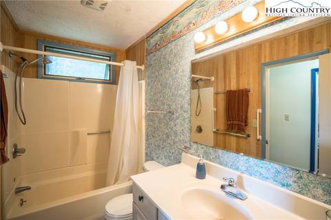 1807 Vanderpool Dr, Vilas, NC 28692 photo 20