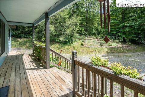 1807 Vanderpool Dr, Vilas, NC 28692 photo 2