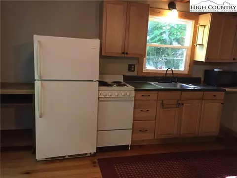 1444 N Pine Run Rd, Boone, NC 28607 photo 6