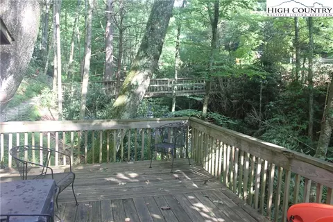 1444 N Pine Run Rd, Boone, NC 28607 photo 3