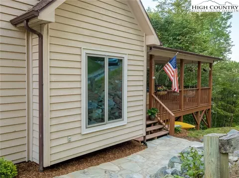 828 Deck Hill Rd, Boone, NC 28607 photo 13