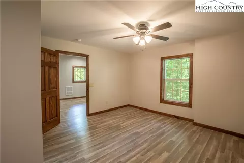 828 Deck Hill Rd, Boone, NC 28607 photo 15