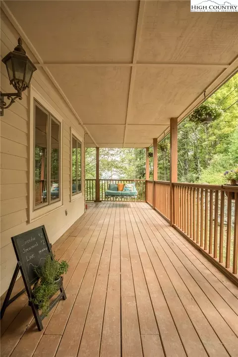 828 Deck Hill Rd, Boone, NC 28607 photo 9