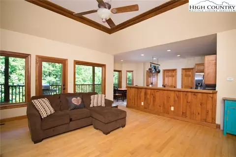 828 Deck Hill Rd, Boone, NC 28607 photo 3