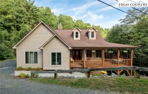 828 Deck Hill Rd, Boone, NC 28607 photo 1
