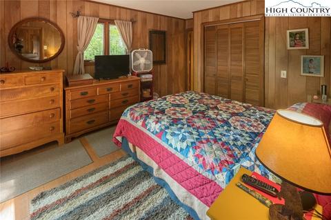 844 Laurel Cir, Deep Gap, NC 28618 photo 22