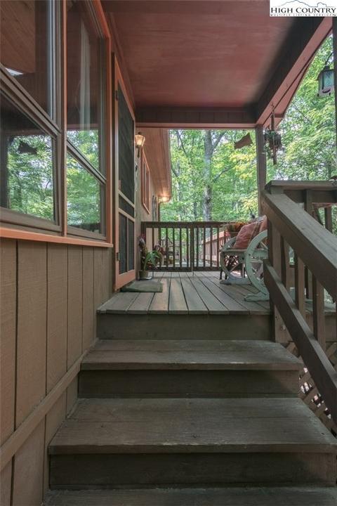 844 Laurel Cir, Deep Gap, NC 28618 photo 26