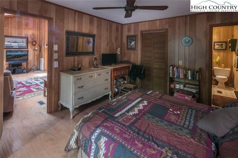 844 Laurel Cir, Deep Gap, NC 28618 photo 17