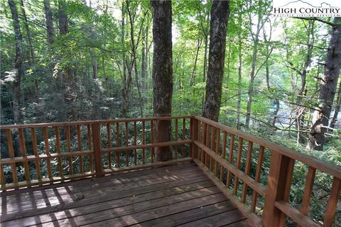186 Hemlock Dr, Deep Gap, NC 28618 photo 13