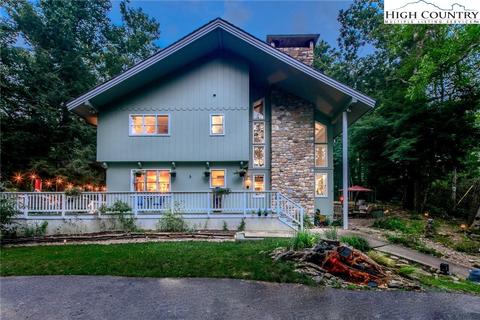 142 Birch, Boone, NC 28607 photo 2