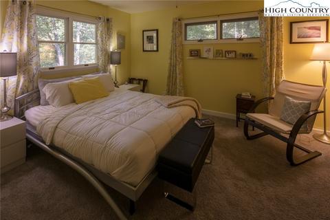 142 Birch, Boone, NC 28607 photo 36