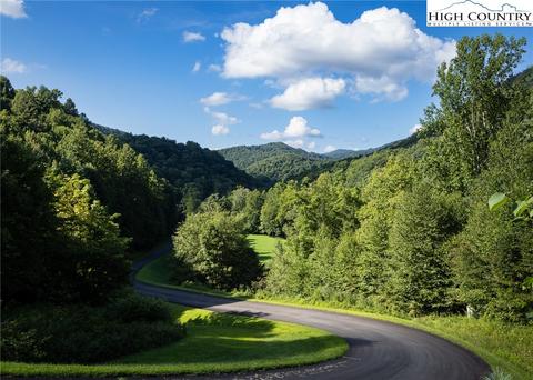 3 Solitude Lane, Todd, NC 28684