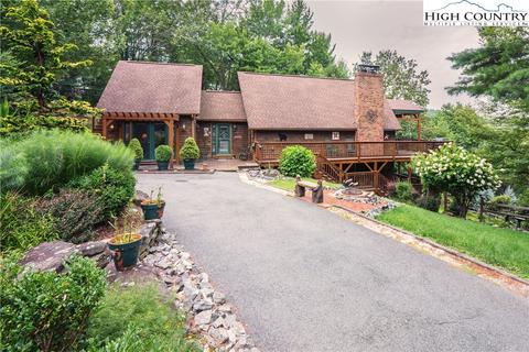 1176 Old Hampton Rd, Boone, NC 28607 photo 3