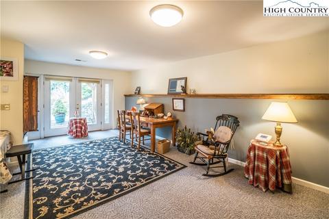 1176 Old Hampton Rd, Boone, NC 28607 photo 8